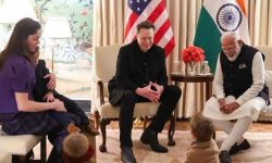 لماذا يصطحب إيلون ماسك أطفاله إلى العمل؟